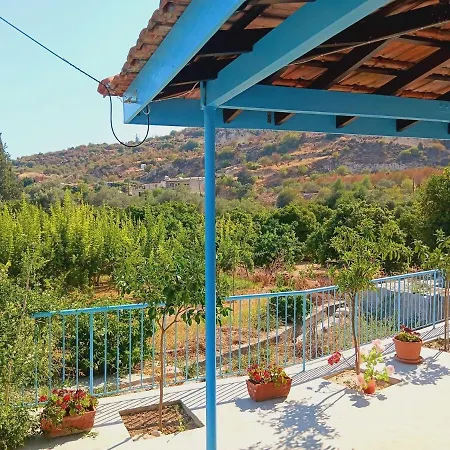 The Almond House Traditional Mountain Retreat With Orchard Views Holiday home