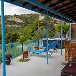 The Almond Mountain Holiday home *