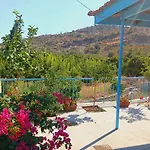 The Almond Mountain Holiday home *