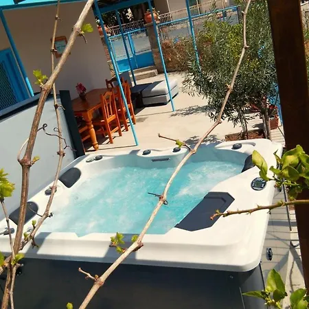 The Almond Mountain Holiday home Limnatis