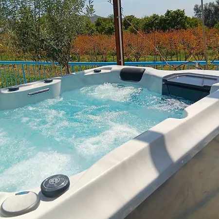 The Almond Mountain Holiday home Limnatis