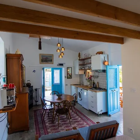 The Almond House Traditional Mountain Retreat With Orchard Views * Limnatis