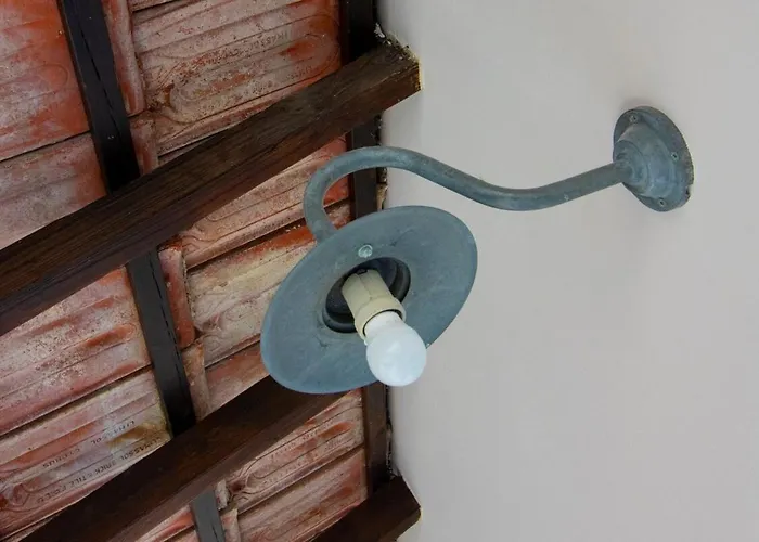 The Almond Mountain בית נופש *